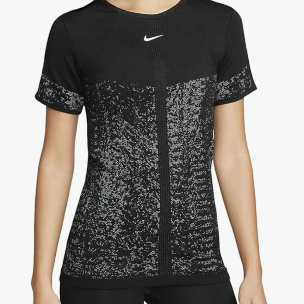 Nike Women's Dri-Fit Aura Top